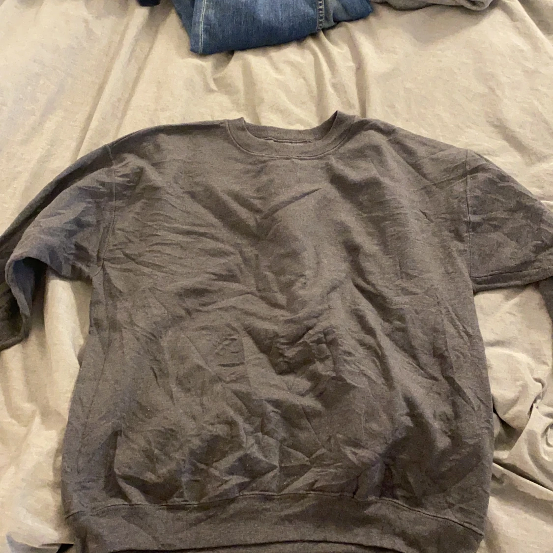 plain vintage sweatshirt