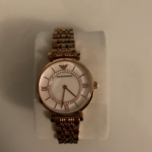 Emprio Armani klocka - Några månader gammal