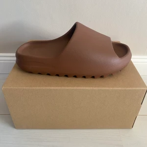 Yeezy slide Flax - Yeezy slide Flax - size 43/9, DS