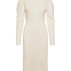 Vit stickad klänning Gina tricot  - Stickad klänning från Gina tricot ”Bonnie dress” slutsåld   Helt ny med lappar kvar Storlek XS men stretchig 