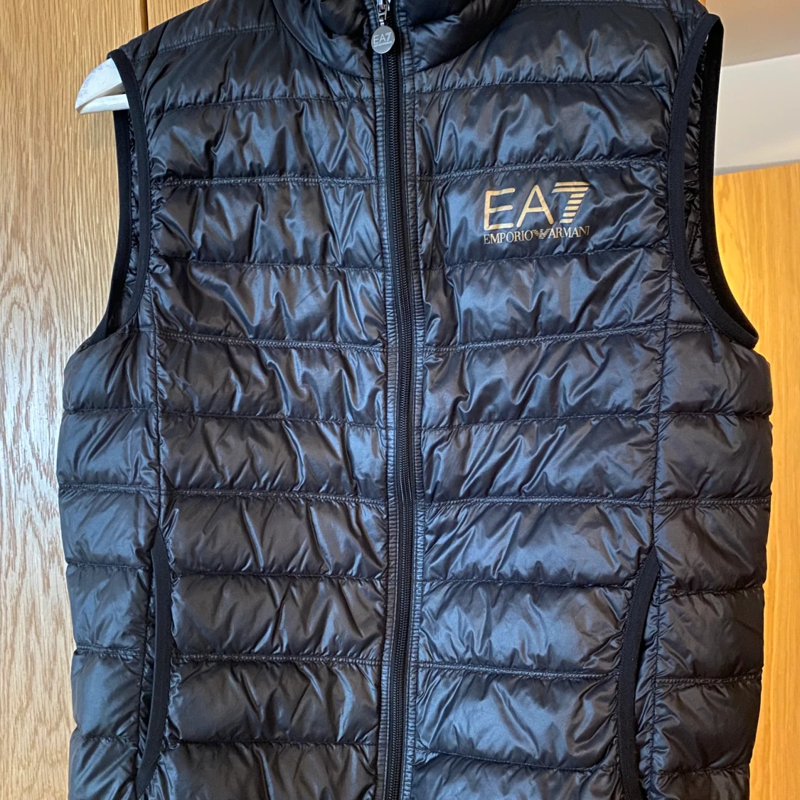 EA7 väst svart  - 90