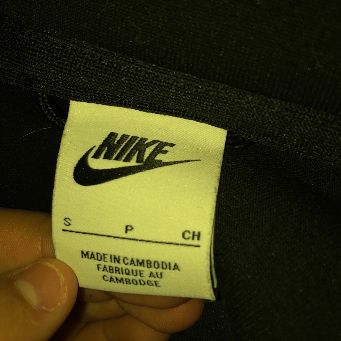 Hej detta är en fin Nike direkt i bara huddi 😀 - 90