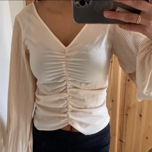 Oanvänd NA-KD topp - Aldrig använd fin topp