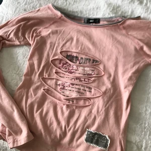 Vintage topp - Säljer denna as coola vintage toppen!!!!💗💗🤩🤩  