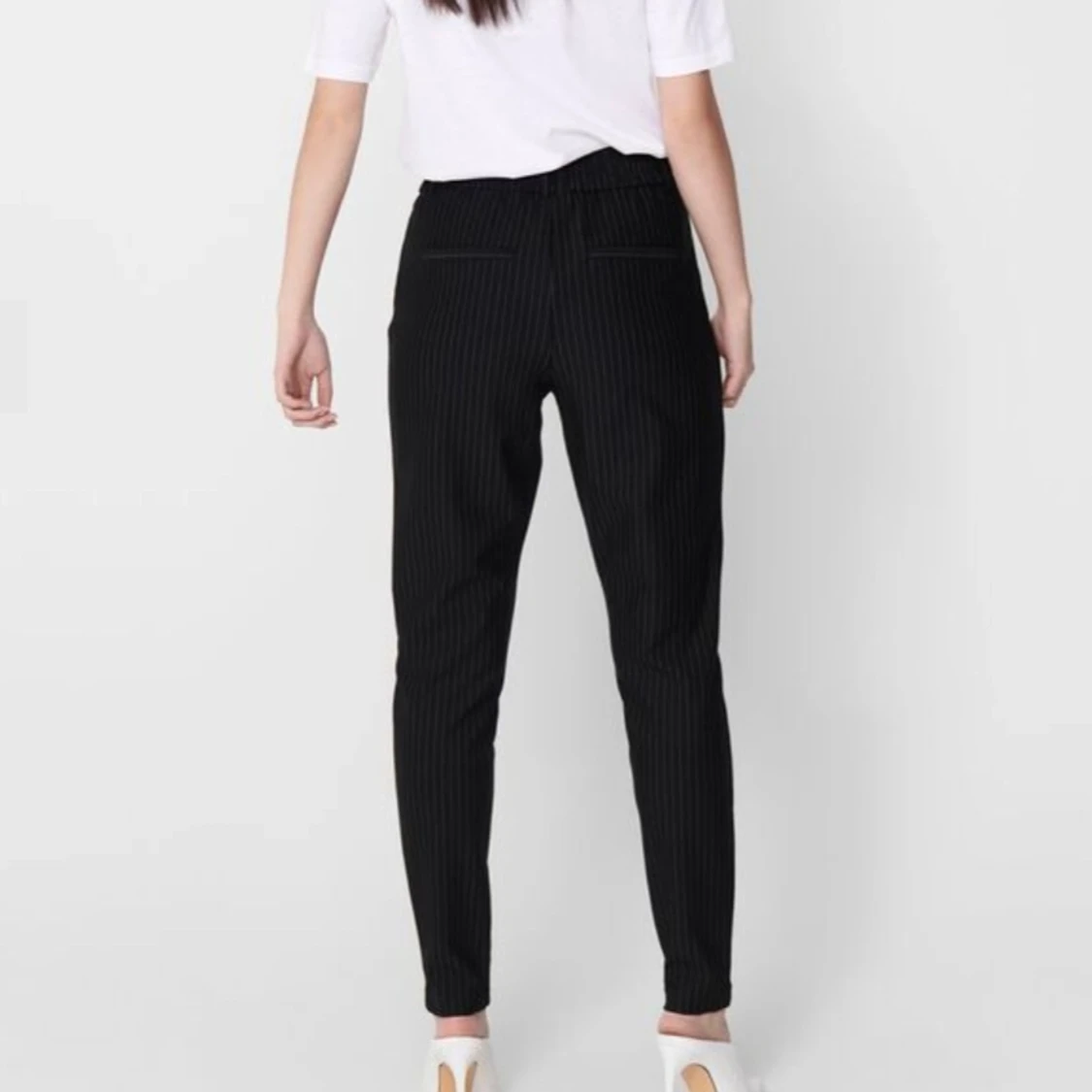 Stretchiga kostymbyxor - 91