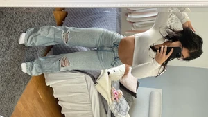 Jeans från H&M  - Fina högmidjade jeans i bra skick! 