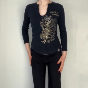 Dolce&Gabbana tröja  - Vintage Dolce&Gabbana. Bra skick.