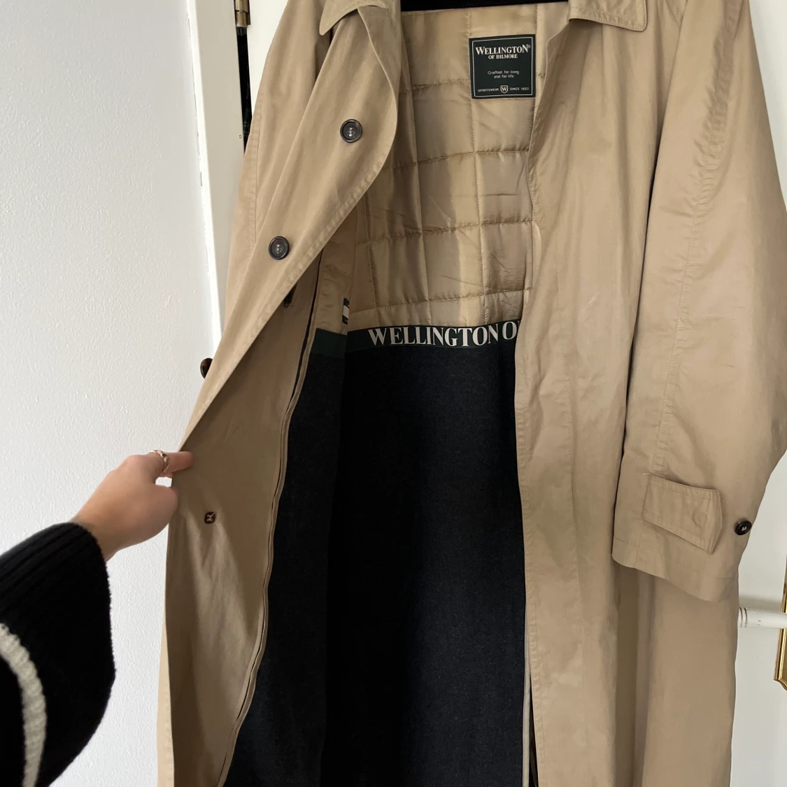 Trenchcoat  - 91