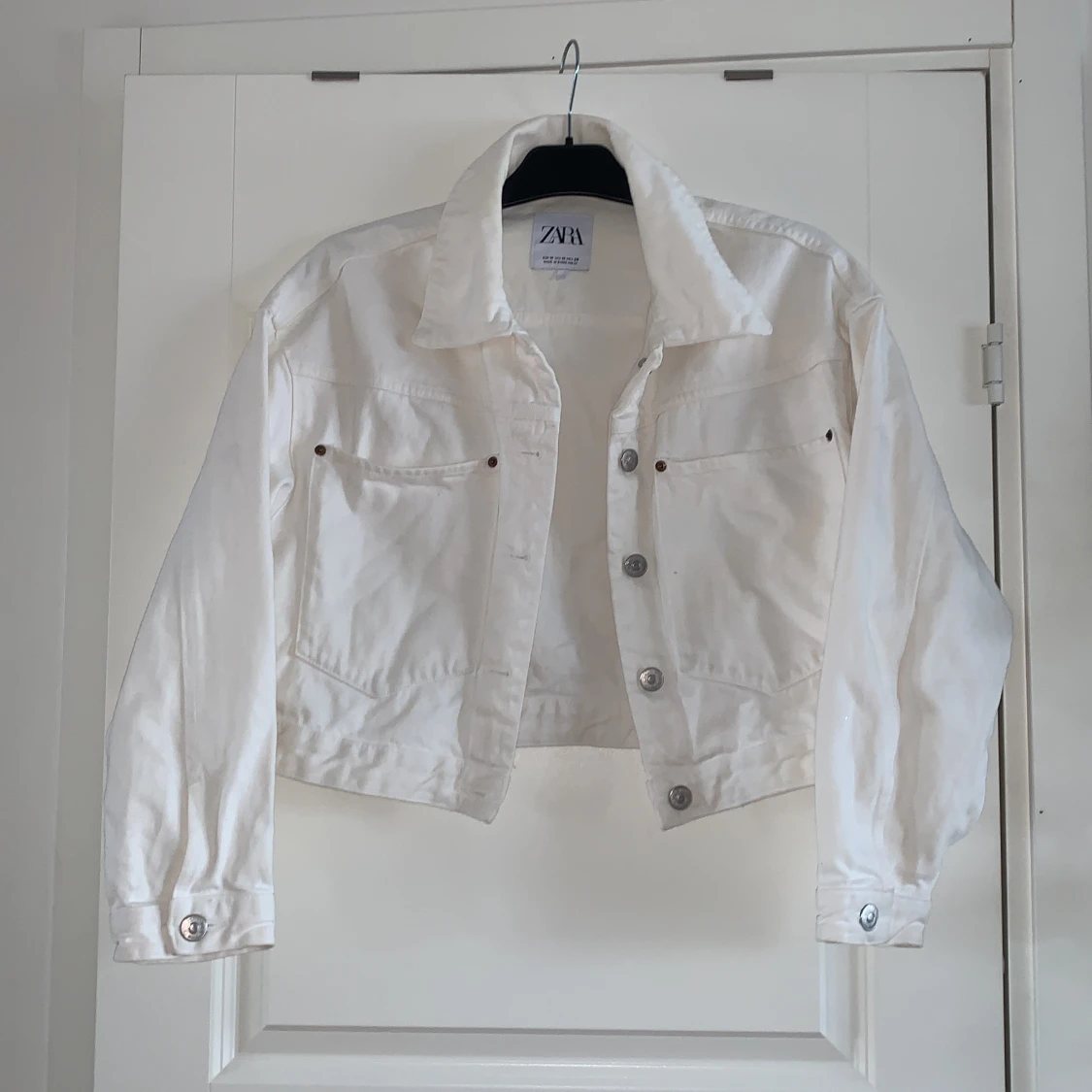 Vit Zara jeansjacka
