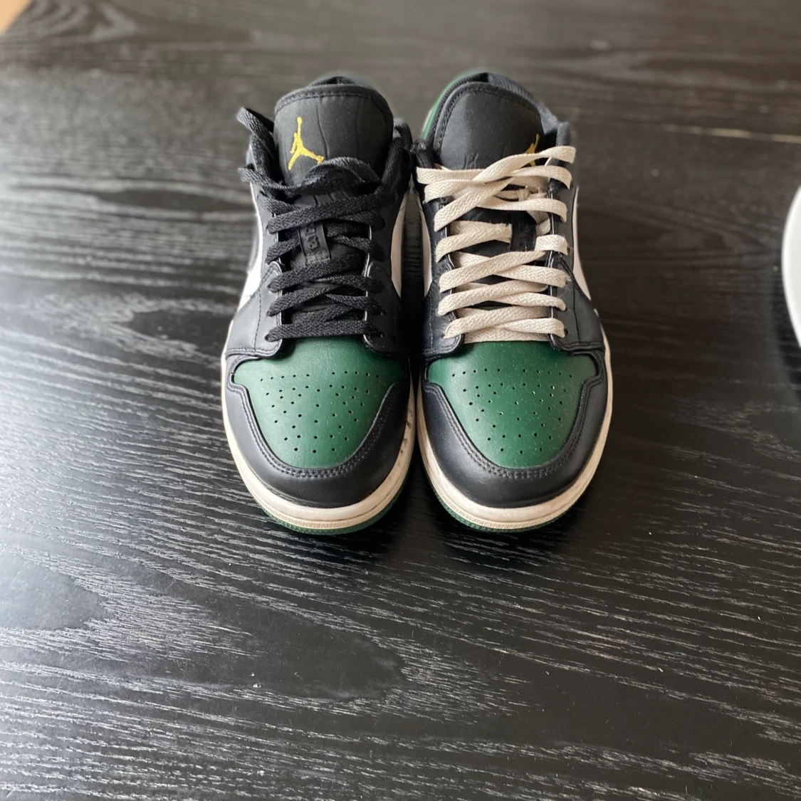 Green toe low