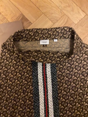 Burberry Monogram Stripe jersey pencil skirt - Burberry Penn kjol Storlek S längd 60 cm använd endast 1 gång , nypris 5100