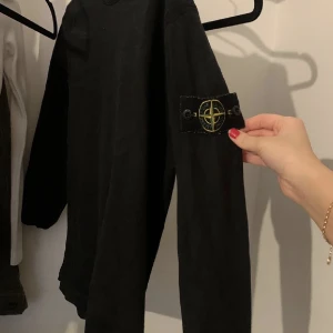 Stone island sweater - Stone tröja som använd fåtal gånger, som ny. Inga skambud 