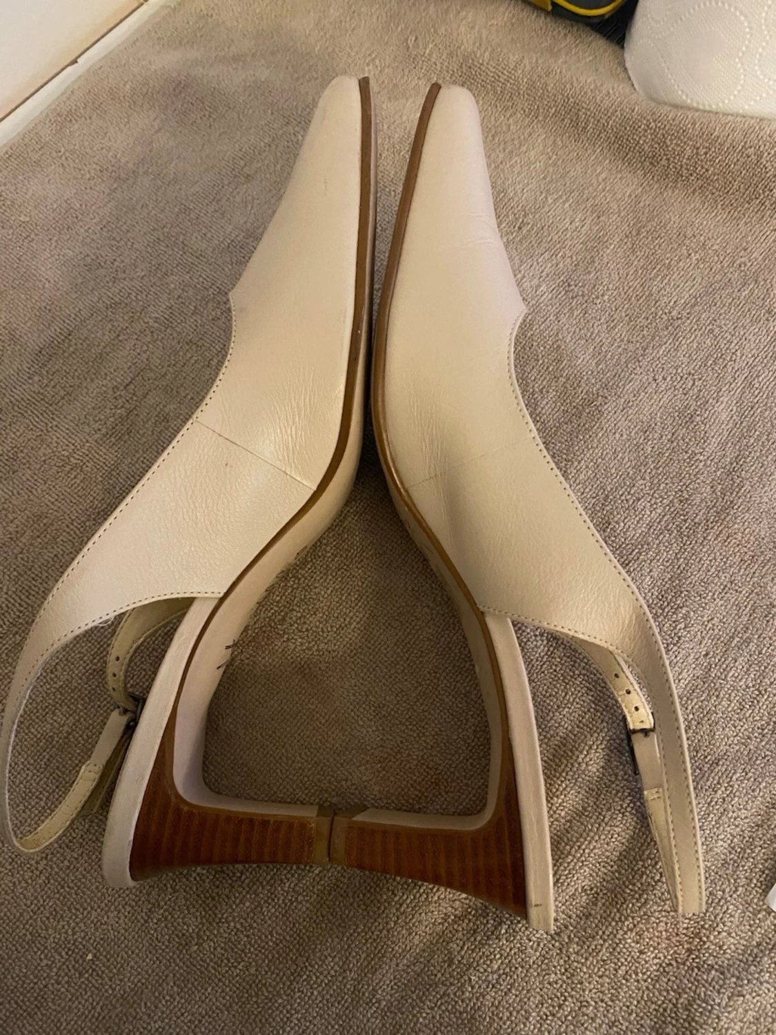 Beige pumps från Daniel Hechter - 3