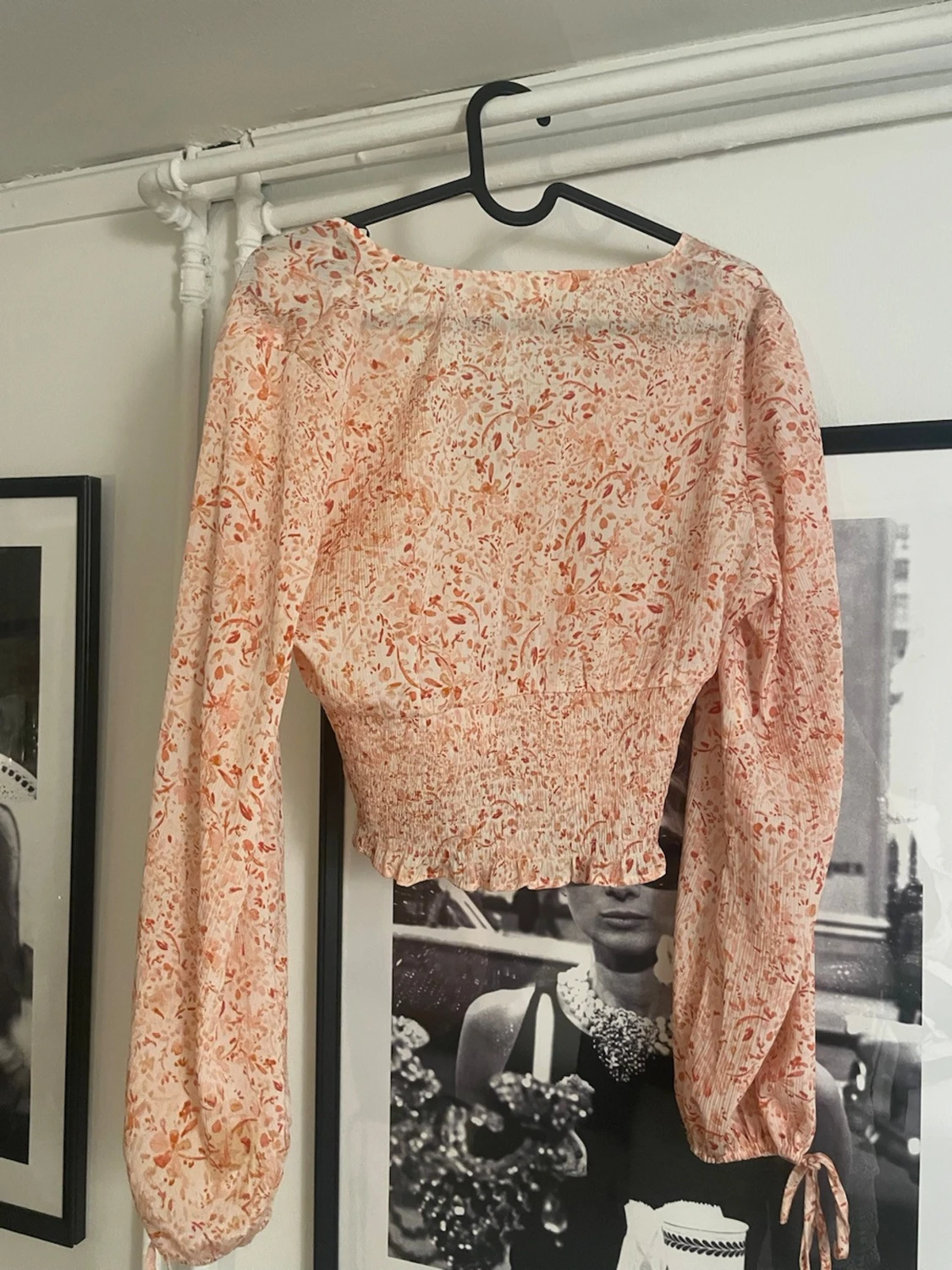 Blommig långärmad blus - 1