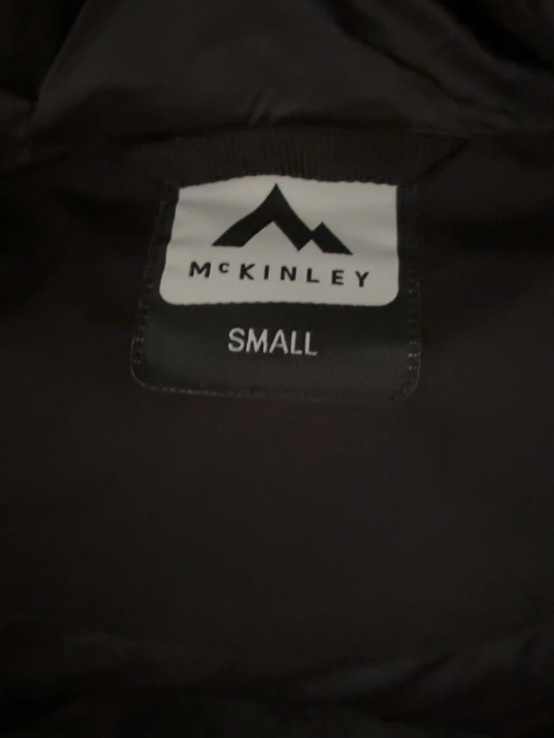 Svart pufferjacka från McKinley - 1