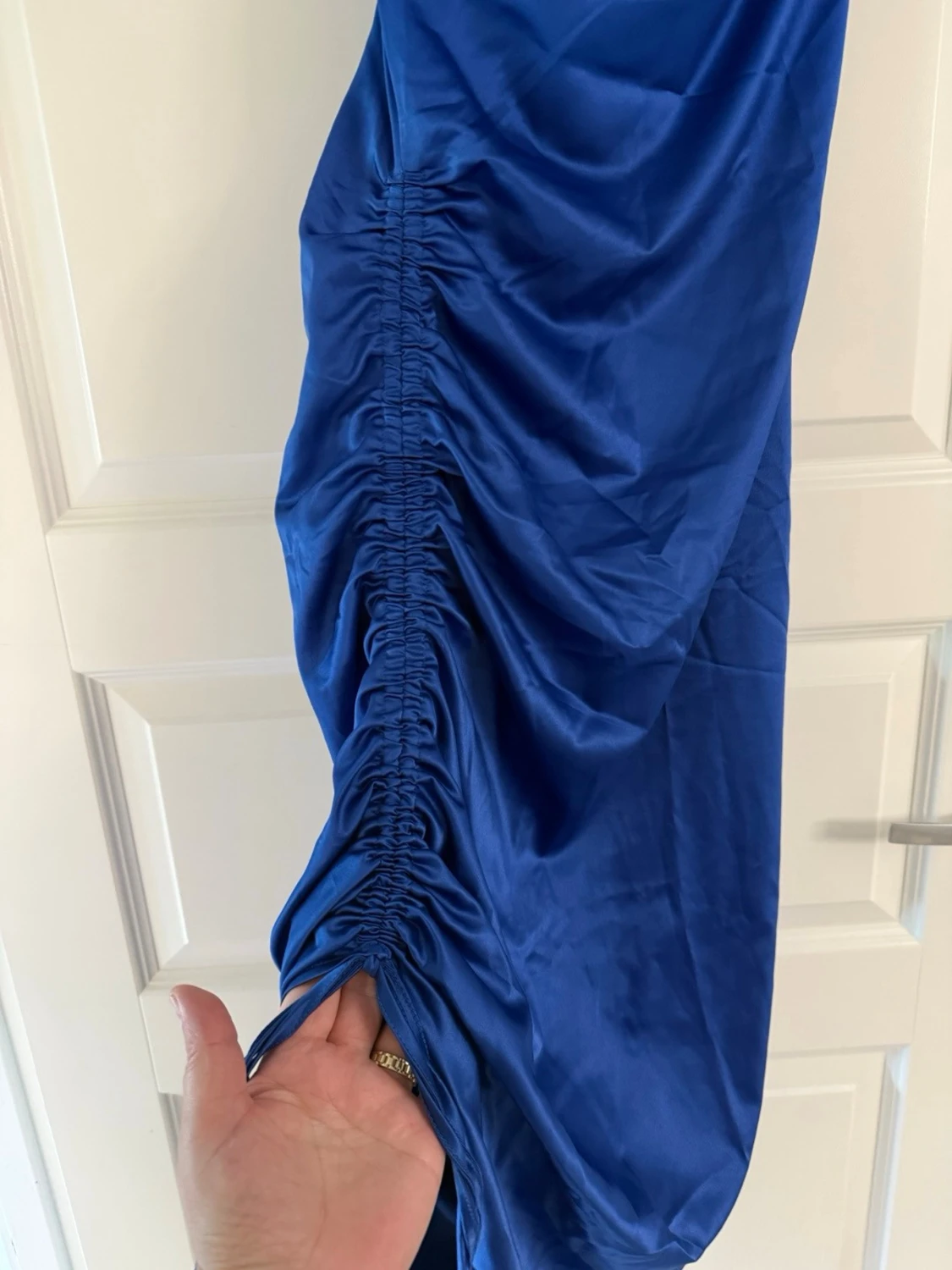 Blå omlottklänning med snörning - 2