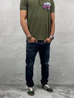 Replay jeans  - Ett par riktigt snygga jeans från Replay i storlek W29 L30 i modellen Ronas 