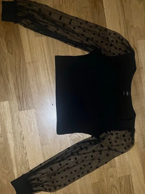 Crop Top - Storlek XS. Fint Skick. Köpt på Shein.