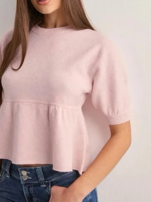 Ljusrosa stickad topp - Ljusrosa stickad topp från Nelly 