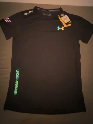 Under Armour Reflective  - Helt ny Under Armour Reflective priset kan diskuteras. Size M