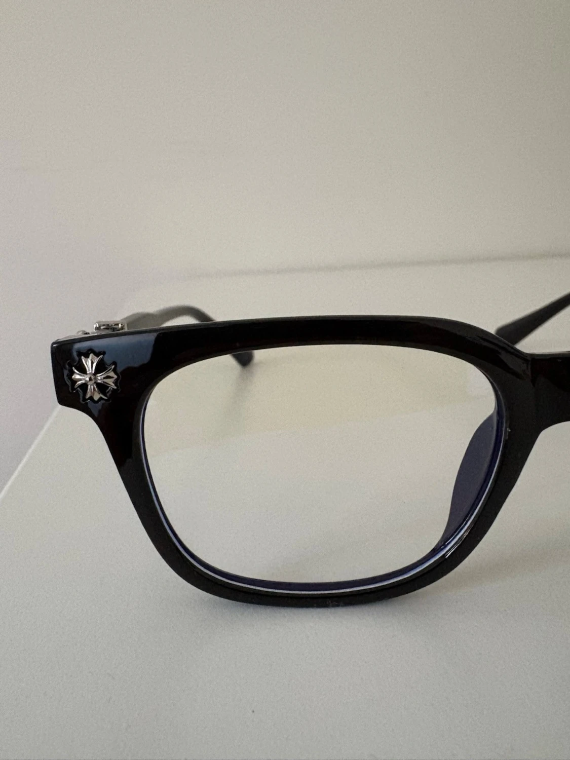 Svarta chrome hearts glasögon med silver detaljer  - 1