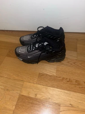 Nike Air Max Plus 3 - Köpt på Footlocker och endast använda ett par gånger. Dom är i princip helt nya 