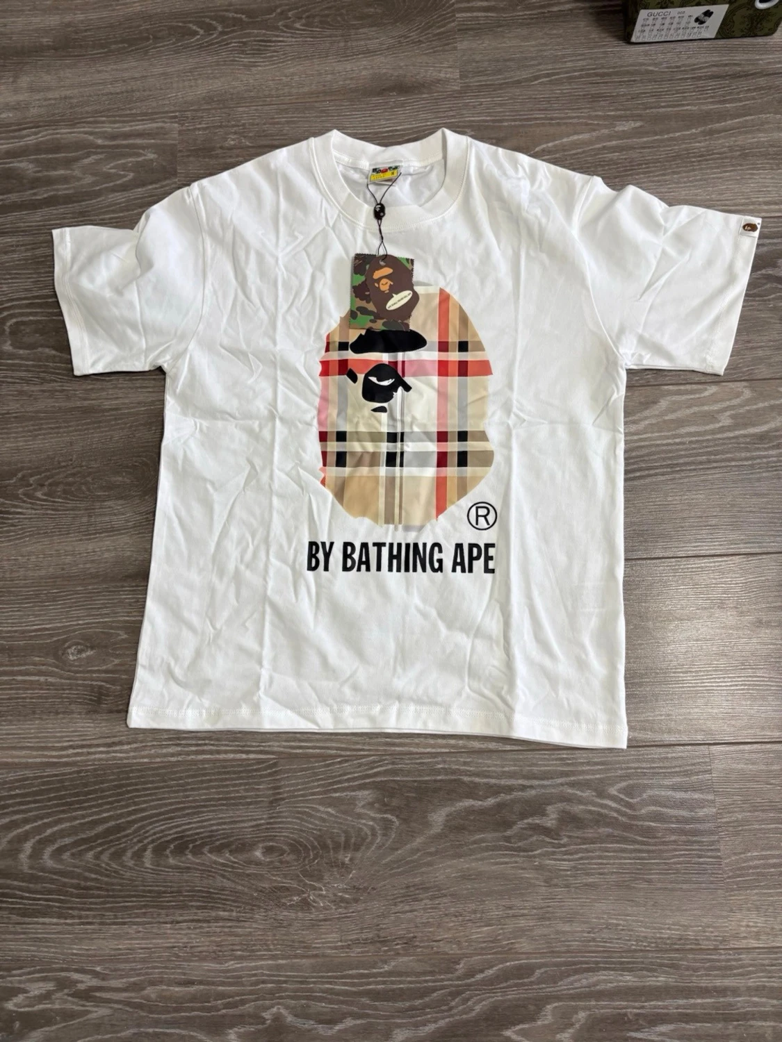 Vit BAPE t-shirt med tryck
