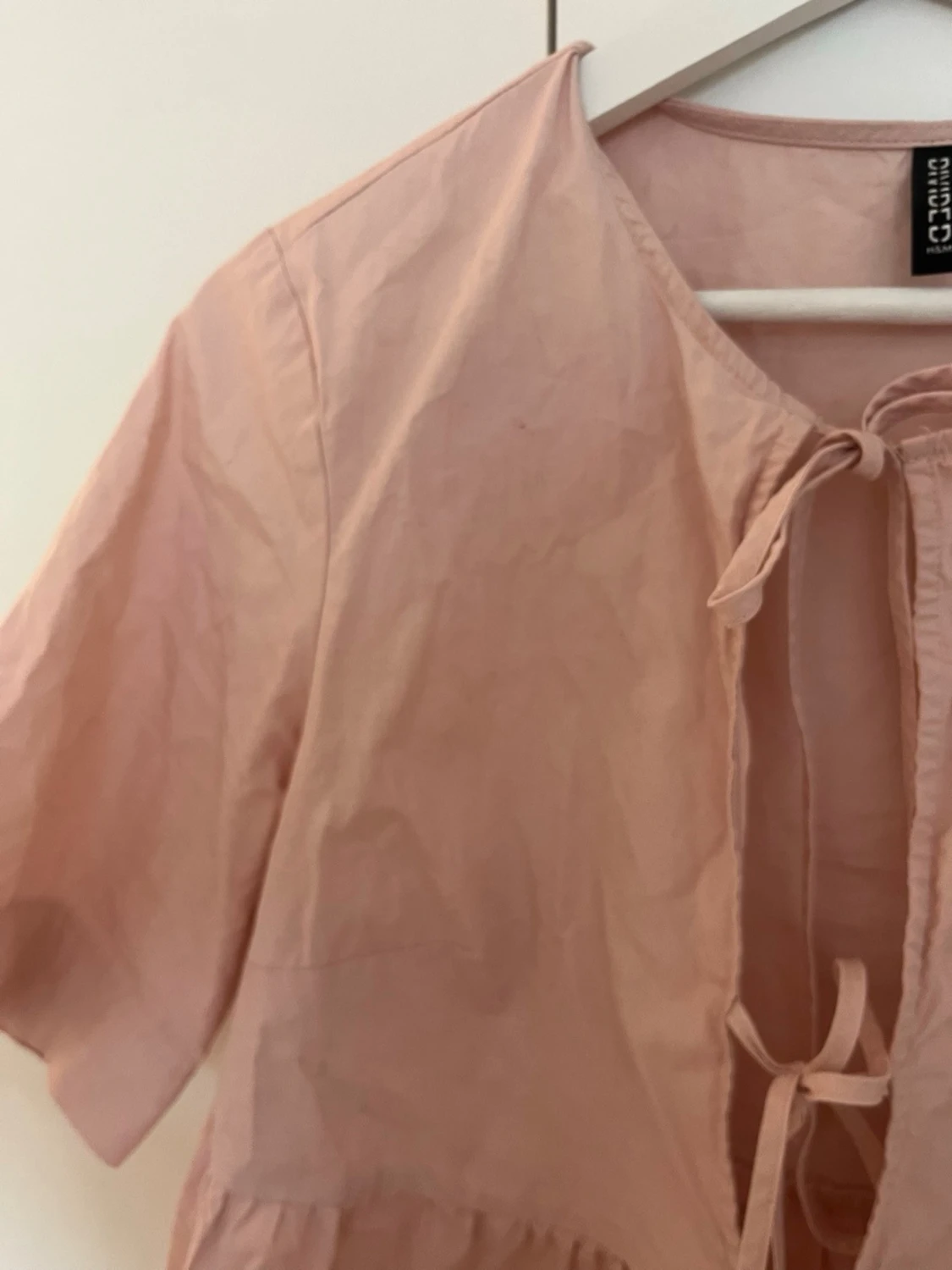 Ljusrosa blus med knyt från HM - 1