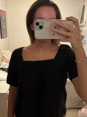 Svart topp - Svart topp från Filippa K 