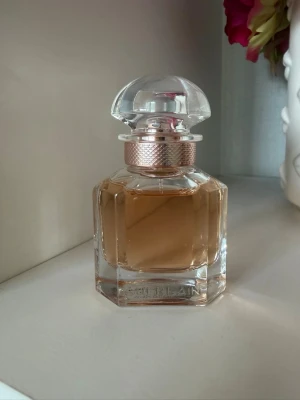 Guerlain: Mon Guerlain Florale - 30ml. 