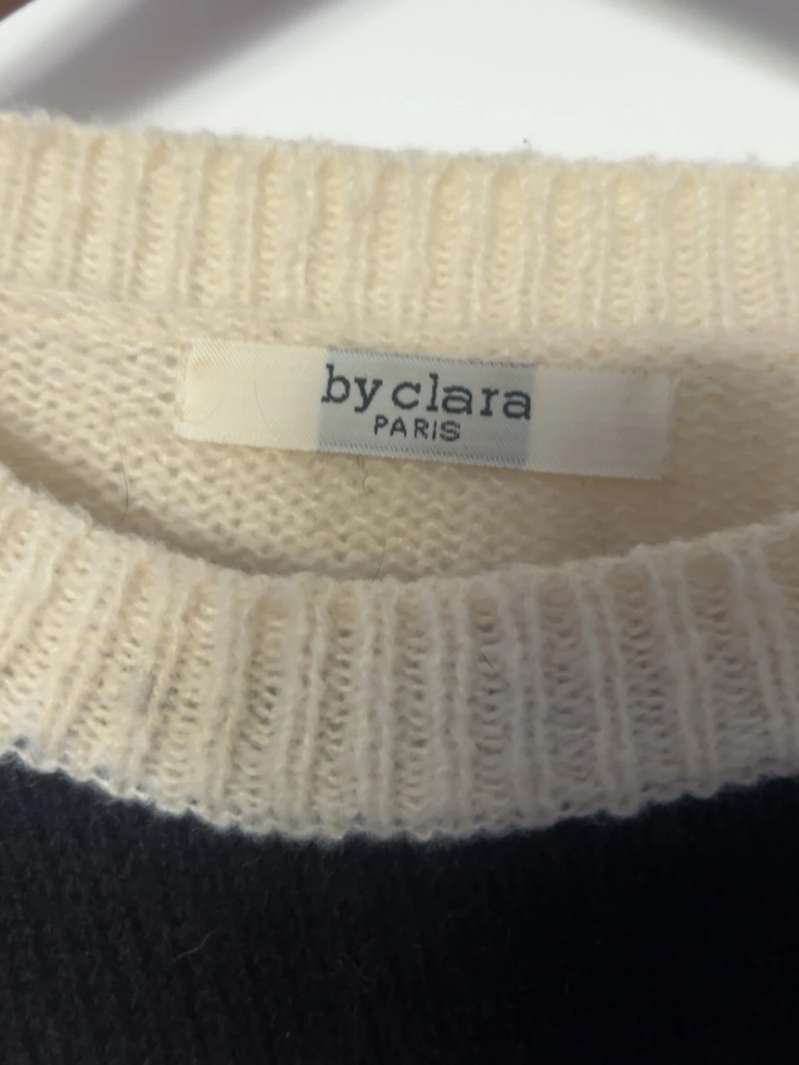 Randig stickad tröja by clara Paris - 1