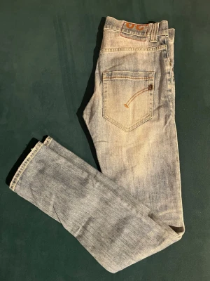 Dondup Jeans - 🛑Dondup jeans,🛑 Storlek: w30,🛑Passform: slim fit, 🛑Fint skick,🛑 Skriv gärna vid frågor!