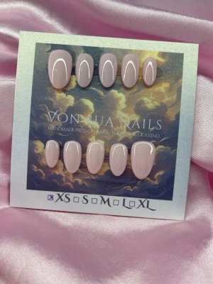 BbyPink (XS);Short Almond - XS: 14 mm, 11 mm, 11,5 mm, 10 mm, 8 mm 