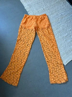 Spetsbyxor  - Blommiga spetsbyxor 🧡