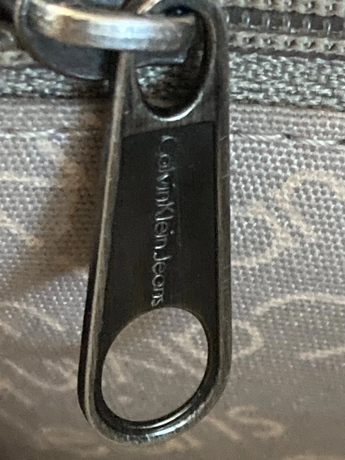 Svart toteväska från Calvin Klein Jeans - 3