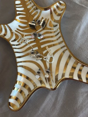 Mystery pack silver örhängen (20 par!!) - 20 par silver örhängen (oanvända och även tvättade )