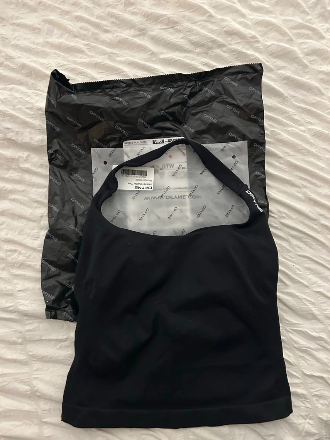 DFYNE impact halter top