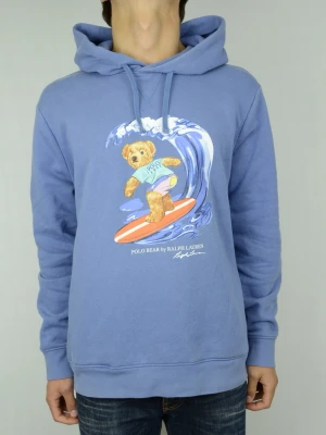 Ralph Lauren Polo Bear hoodie  - POLO RALPH LAUREN HOODIE Storlek : L Passform : Normal Användning : Hoodien är i ett väldigt fint skick utan defekter Nypris : Cirka 2500SEK Modellen på bilden : 182CM och väger 73,5KG