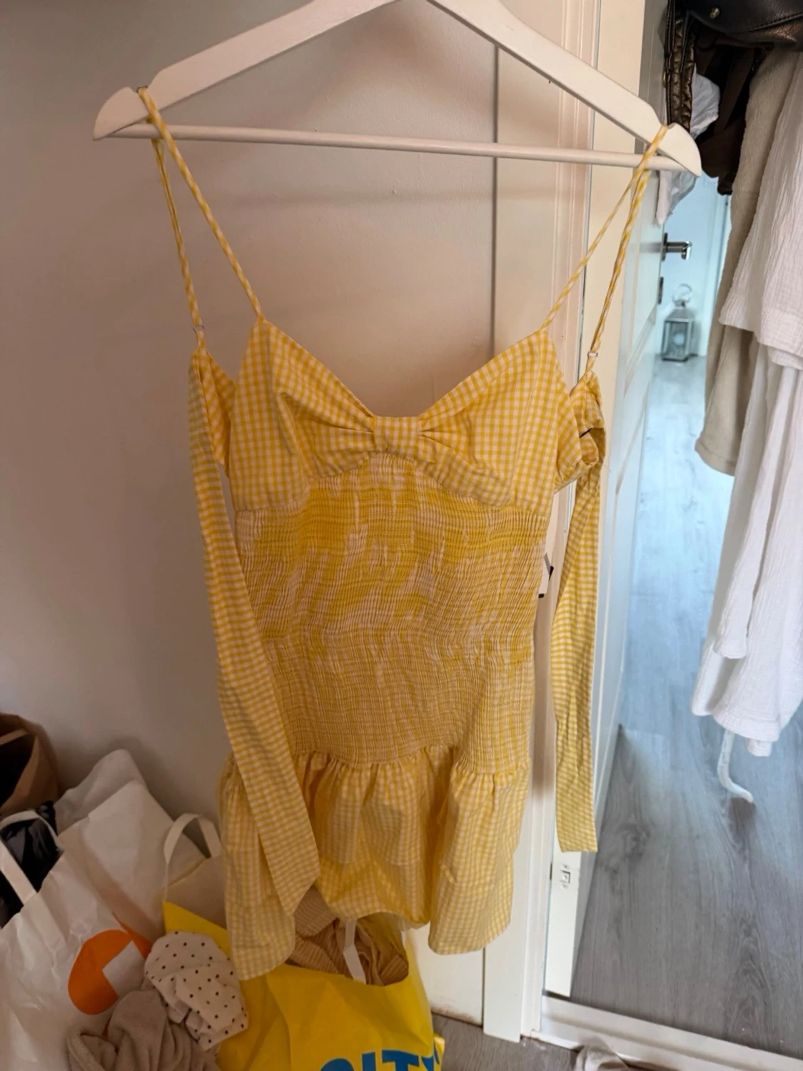 Gul Zara klänning  - 1