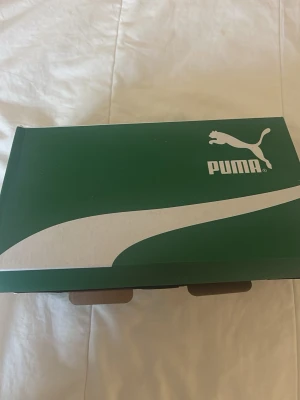 helt nya puma ballet flats  - helt nya bara testade passar tyvärr inte mig