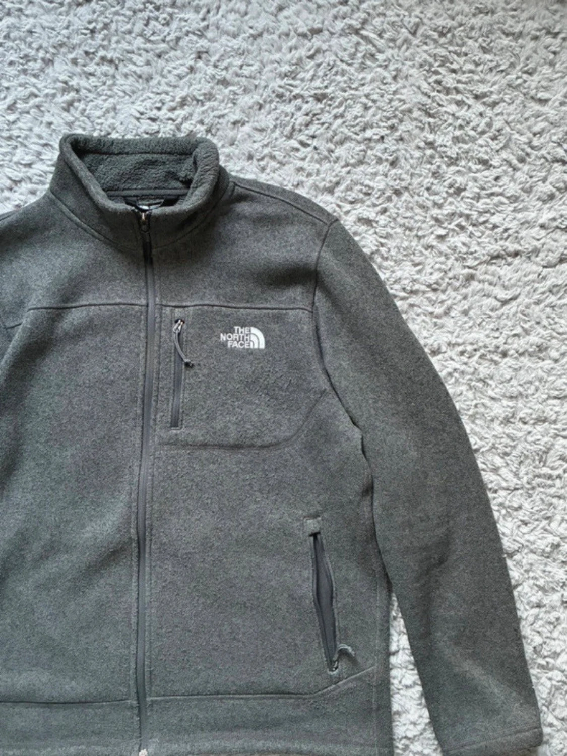 Grå fleecejacka från The North Face - 1