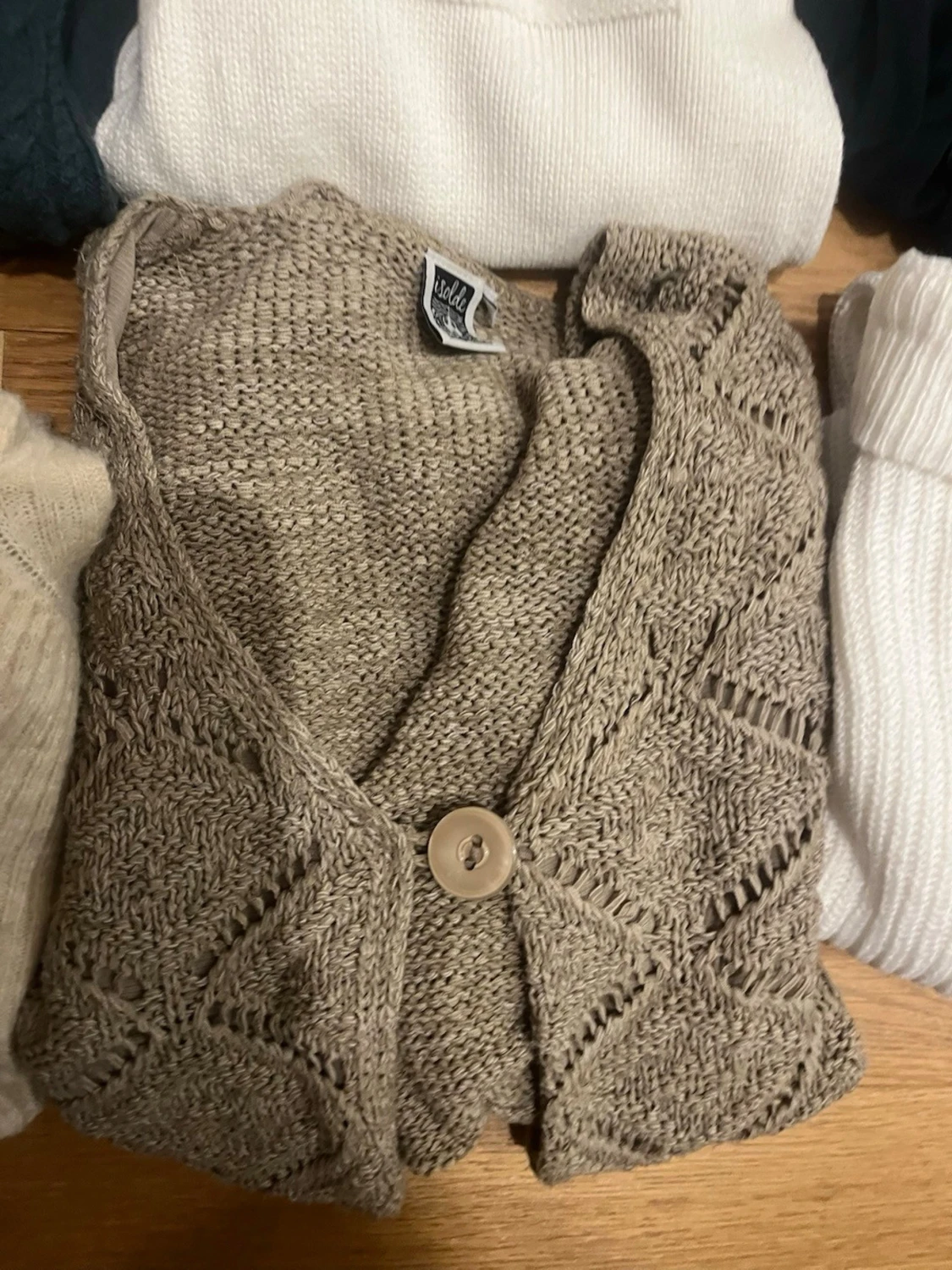 Beige stickad kofta från Isolde - 2