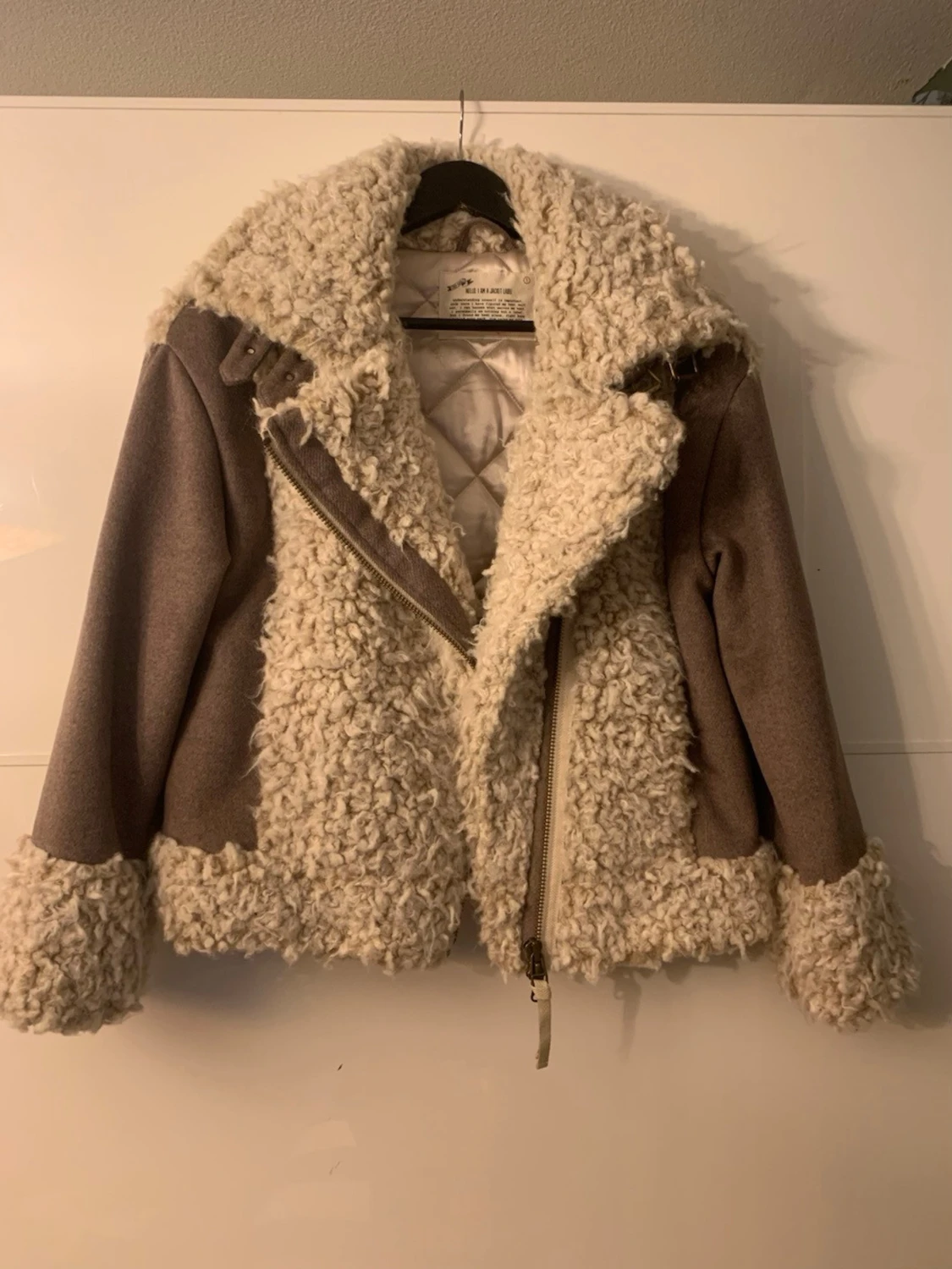 Varm päls jacka från Odd Molly  - 1