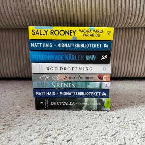 Svenska booktok böcker, fantasy/romance - Booktok/ young adult pocketböcker på svenska!! Fantasy/romance/skönlitteratur. 40kr/bok eller alla för 300kr!!