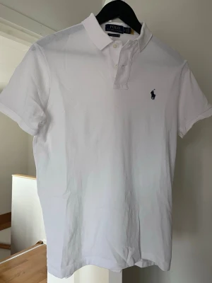 Ralph Lauren piké - Snygg vit pikétröja från Ralph Lauren | Storlek S | Mycket bra skick✅|