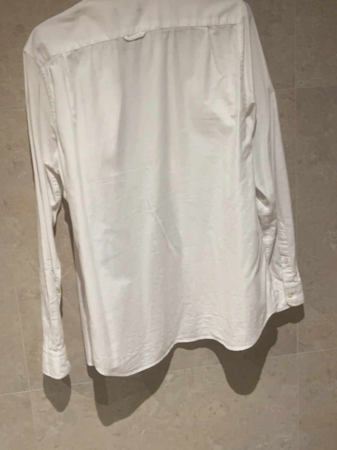 Vit skjorta från Gant med ficka - 1