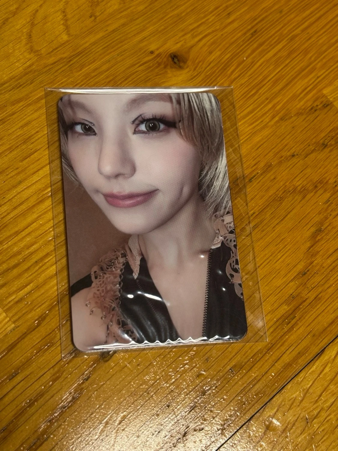 Itzy pre order photocard set  - 2