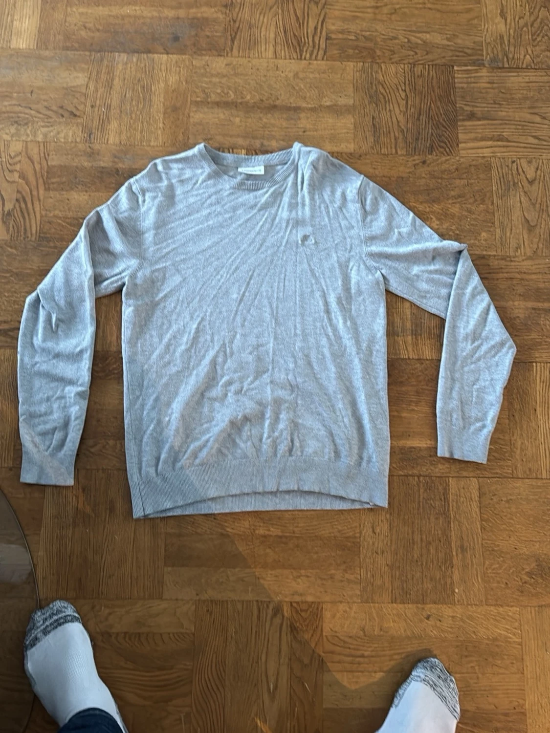 Ljusgrå stickad tröja Lindbergh