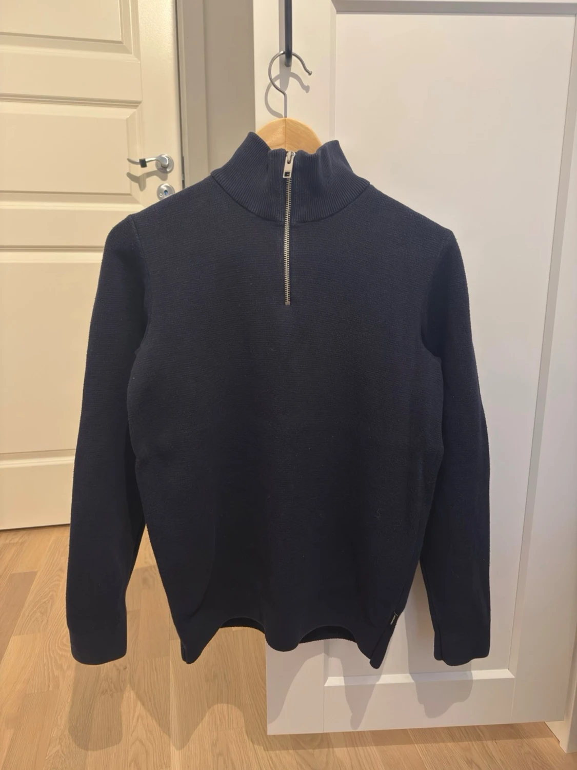 Mörkblå stickad halvziptröja Sail Racing - 5