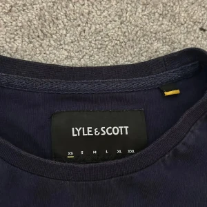 Lyle & scott t-shirt - Aldrig använd och bra skick